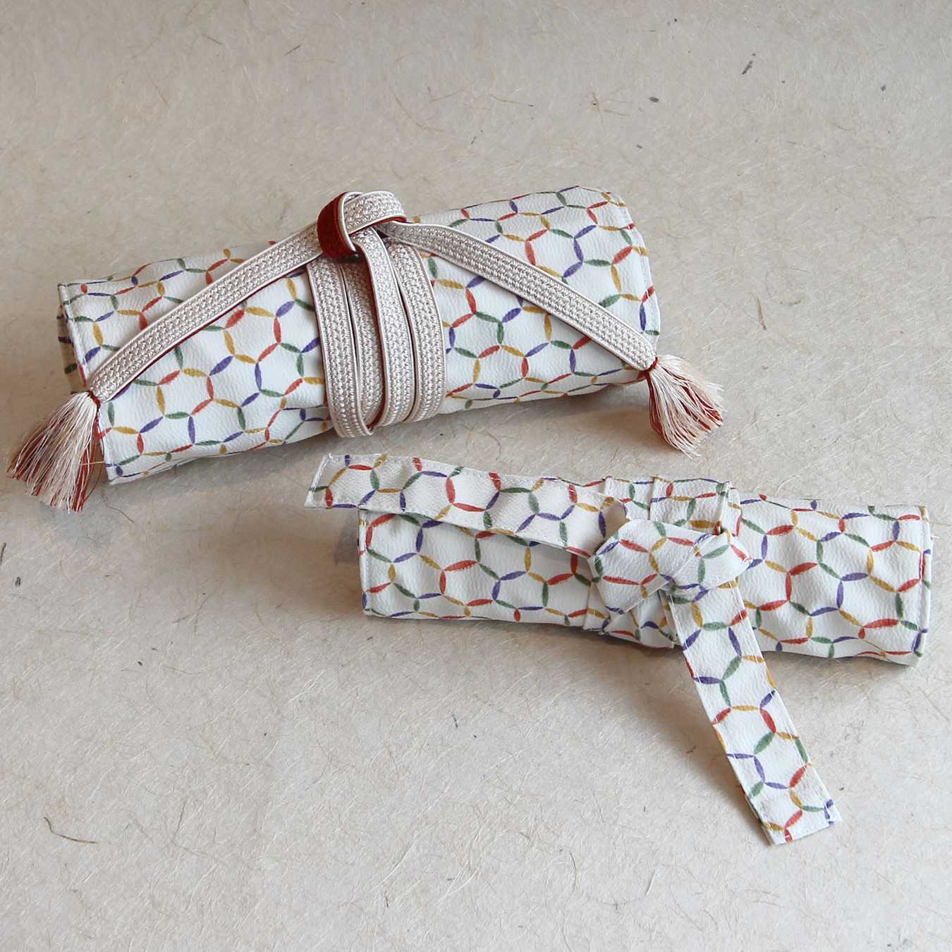 Colourful Circles - Long Pen Wrap